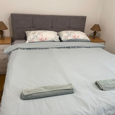 Simikic Z Apartamento Bijeljina Exterior foto