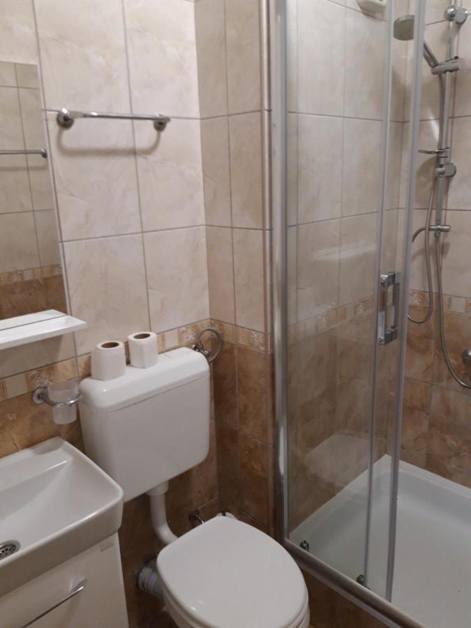 Simikic Z Apartamento Bijeljina Exterior foto