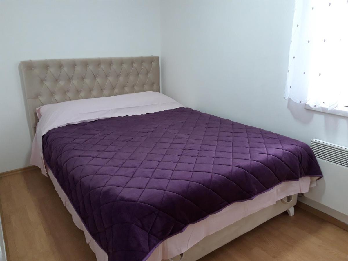 Simikic Z Apartamento Bijeljina Exterior foto